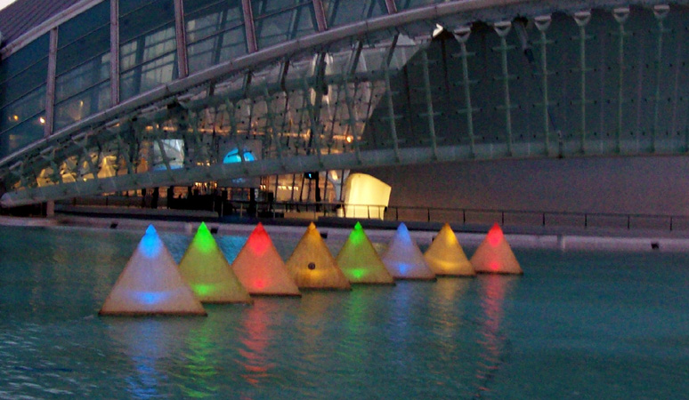 Pyramides